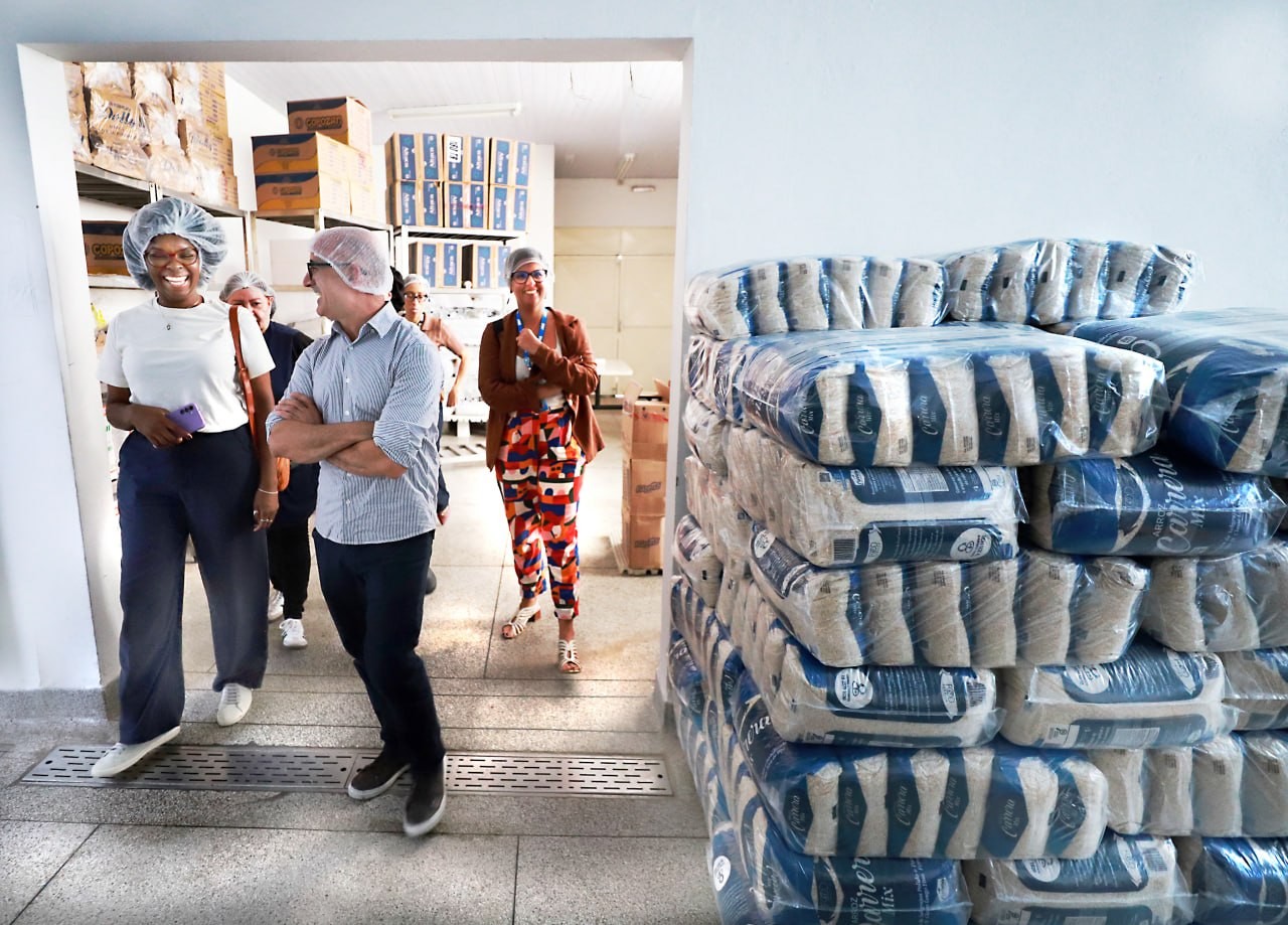 Representantes do governo federal conhecem programas de segurança alimentar de Diadema